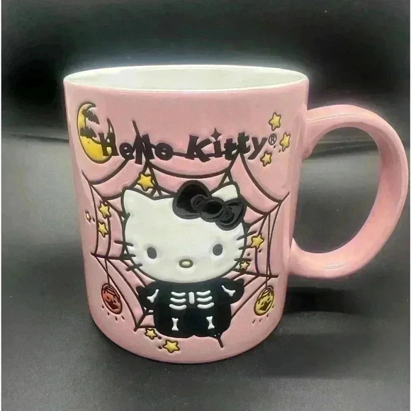 Hello Kitty Pink Spider Halloween Ceramic Mug 🩷 🕷️ 🩷 - Picture 3 of 3